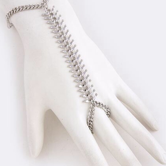 Silver hand Jewlery