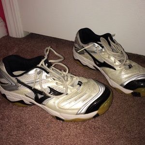 Mizuno Volleyball Shoes