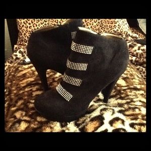 Michael Antonio Booties