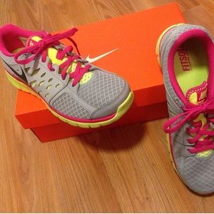 Women's Nike Flex Running Sneakers
