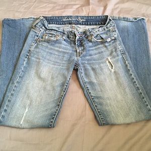 American eagle distressed jeans