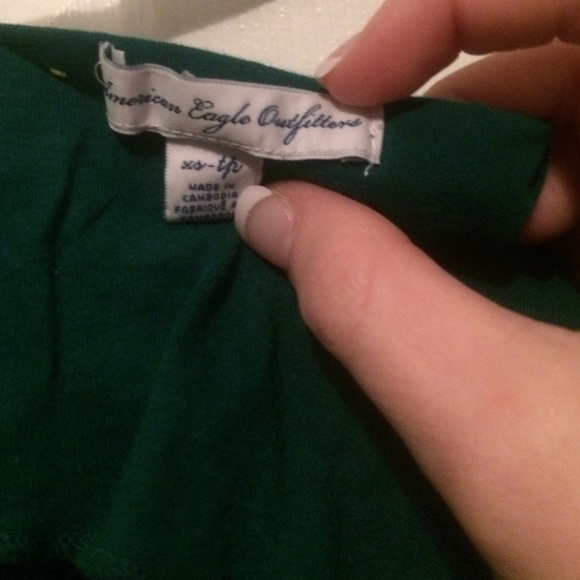 A dark green strapless tank top - Picture 4 of 4