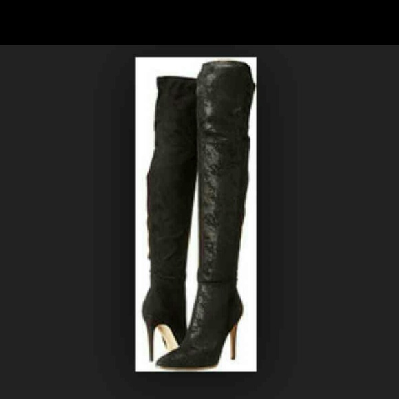 Over the knee boots - Picture 4 of 4