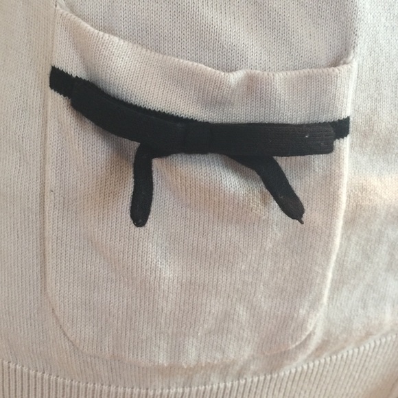 Low cut cardigan! - Picture 2 of 3