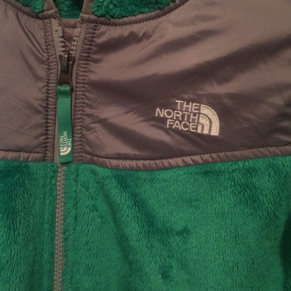 Green north face jacket - Picture 2 of 4