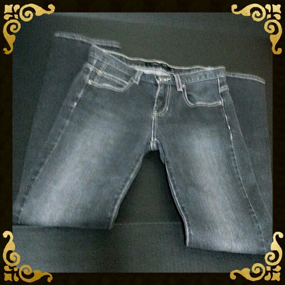 Straight Leg Mid-Rise Black Jeans