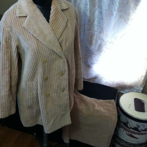 Anne Klein Jackets & Blazers - Vintage Anne Klein Petite 2 piece Anne Klein Jackets & Blazers - Vintage Anne Klein Petite 2 piece