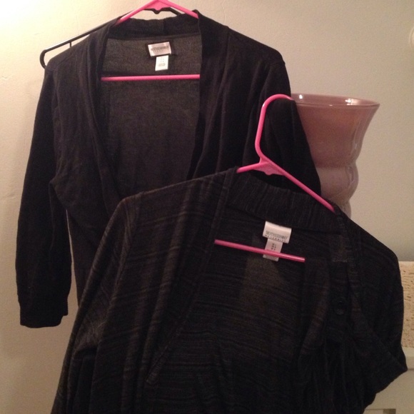 2 maternity L lightweight cardigans