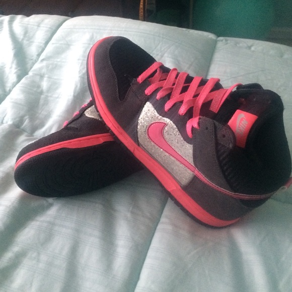 RARE NIKE HIGH TOPS