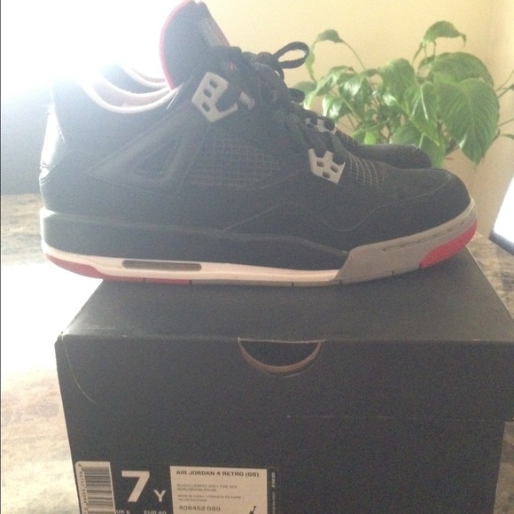 Retro Bred 4's