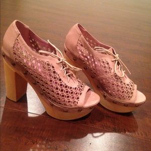 Authentic 💯 Jeffrey Campbell sandals