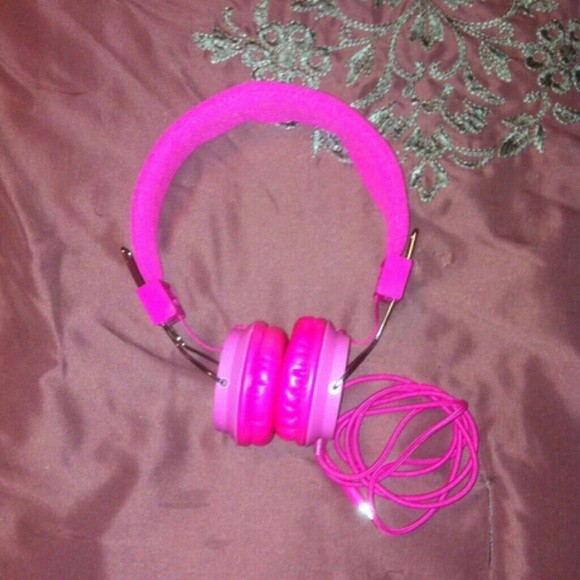 Bundle! Pink headphones W/ Pink headphones! - Picture 2 of 3