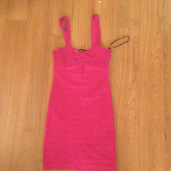 🚫SOLD🚫Bandage Bebe Magenta dress
