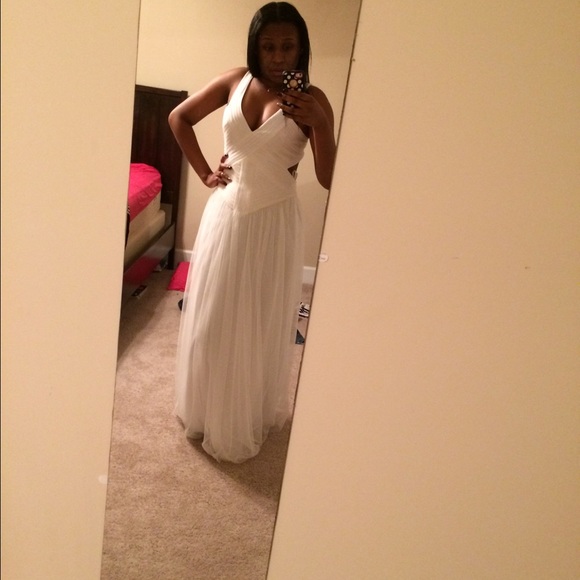 PROM DRESS - Picture 2 of 3