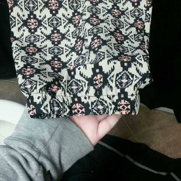 Sold - Picture 3 of 3