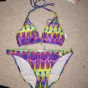 Bathing suit size large from buckle