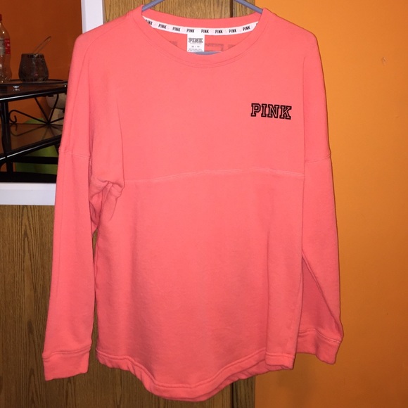 Brand new w/o tags PINK VS pullover peach color