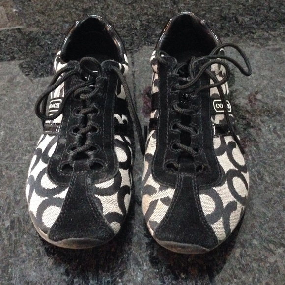 Black coach shoes