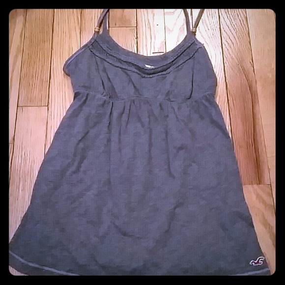 Grey hollister tank