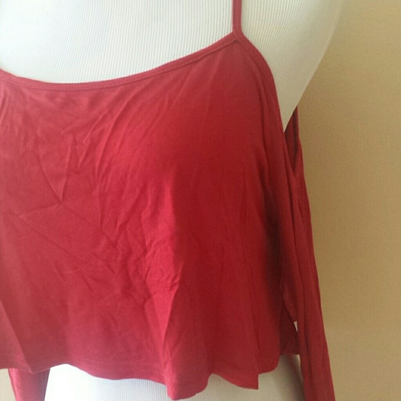 ❌SOLD❌ Red long sleeve crop top *Reduced - Picture 2 of 2