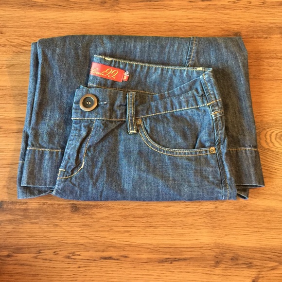 Anthropologie Level 99 l Jean Capri's - Picture 1 of 4