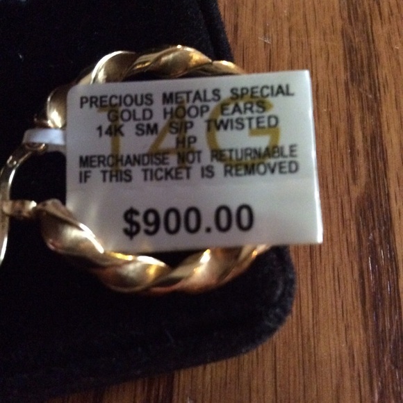 SOLD! Italian Twisted Hoop Earrings - Picture 4 of 4