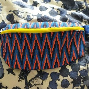 Retro fanny pack