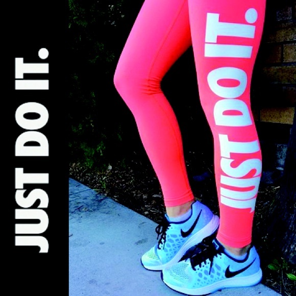 Nike Pants - NWT NIKE PRO LEGGINGS LARGE