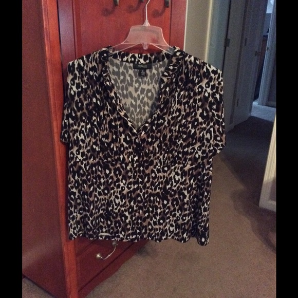 Style & Co Animal Print Blouse - Picture 1 of 2