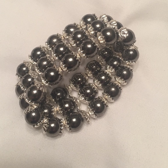 The limited bracelet