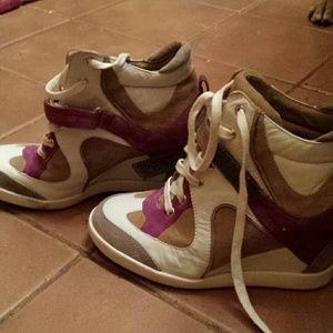 Wedge sneakers