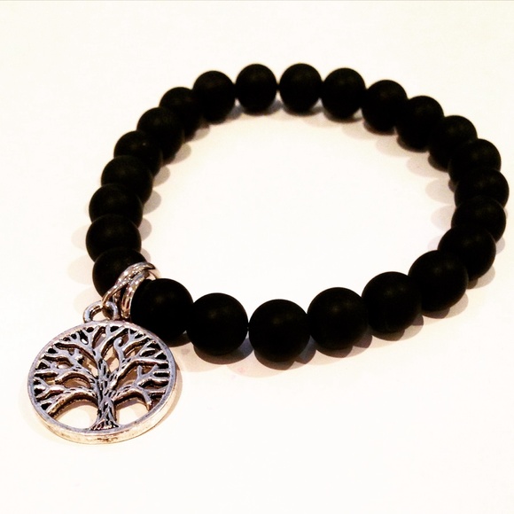 Black and silver tree of life bracelet✨