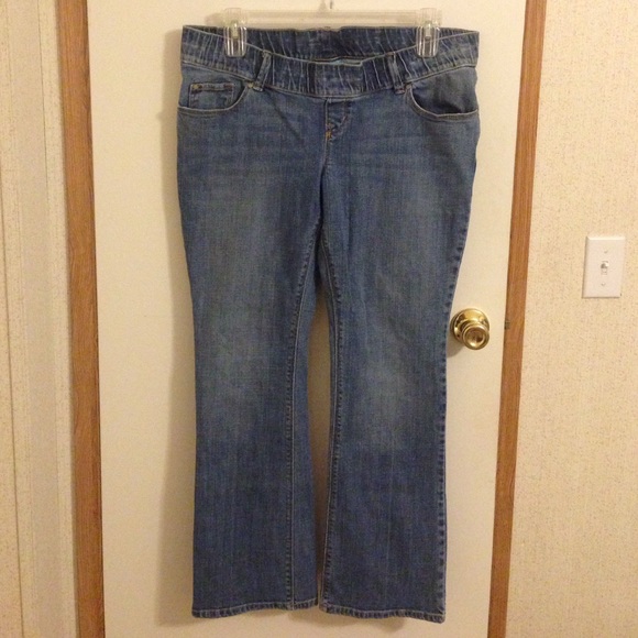 SALE! Old Navy maternity boot cut Jean 14