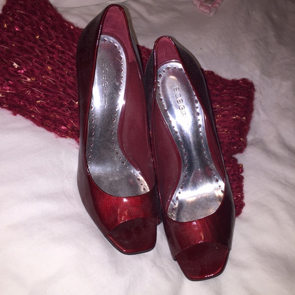 Maroon BCBG red heels!