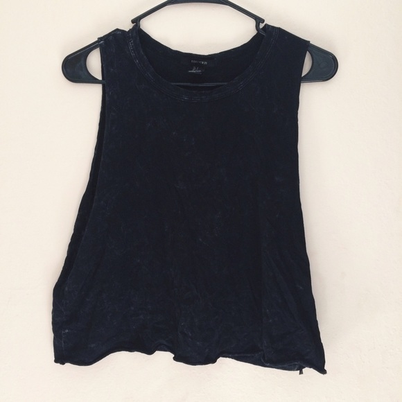 Muscle tank