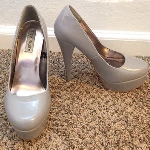 Gray Heels
