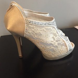 Lace heels with flat back crystals