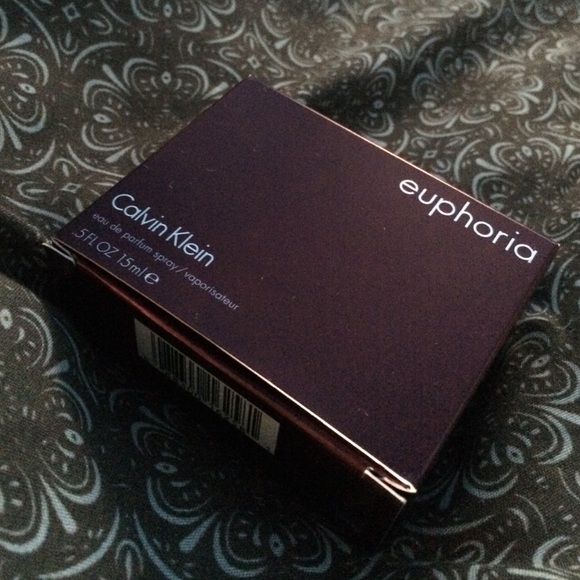 Calvin Klein EUPHORIA Women's Perfume