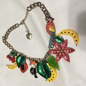 Betsey Johnson necklace!