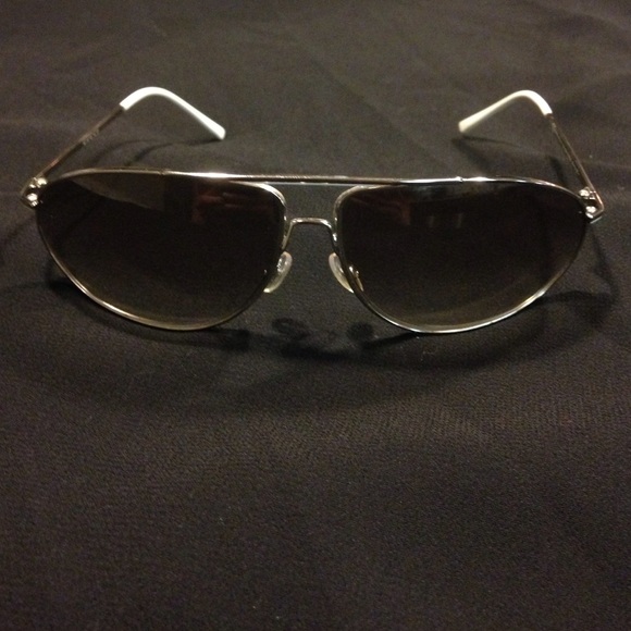 Gucci Aviator Sunglasses main image 3