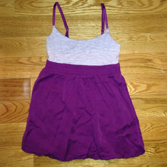 Lululemon top size 4