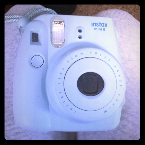Instax mini 8 polaroid camera (light blue)