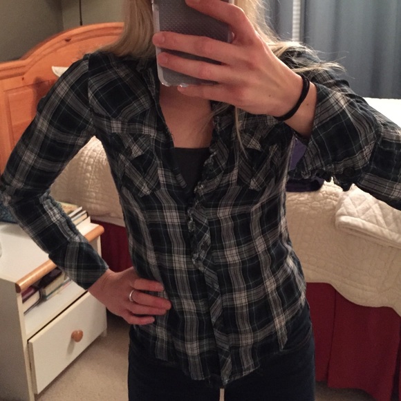 Dark green/blue plaid shirt