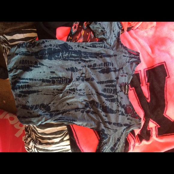 Wet seal shirt