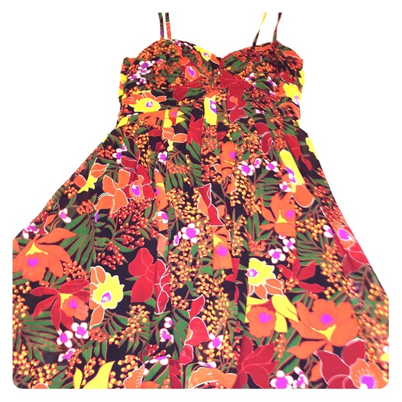 Never worn H&M dress