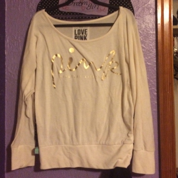 from vs pink long sleeve shirt