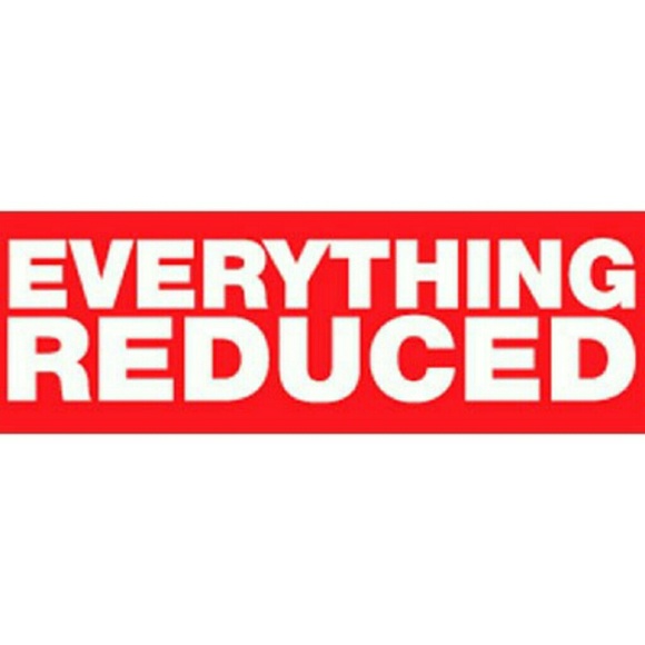 Everything in my closet was recently reduced - Picture 1 of 1