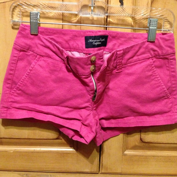 Pink American Eagle shorts size 00
