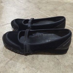 Skechers Women's relaxed fit flats