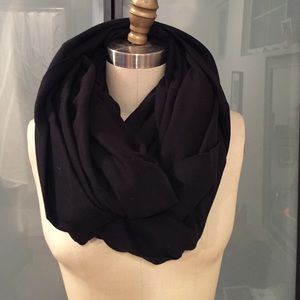 American Apparel infinity scarf pre-loved